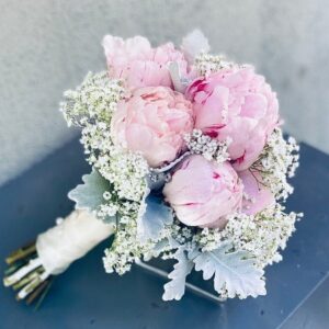 Peony and baby’s breath bridal bouquet