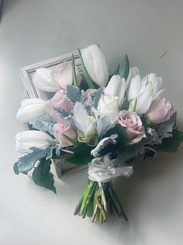Rose and tulip bridal Bouquet